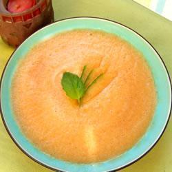 kalte cantaloupe melonensuppe