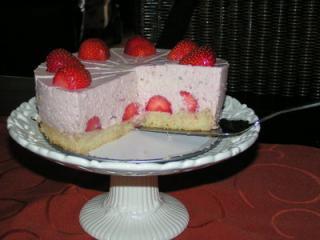 kleine erdbeer mascarpone torte