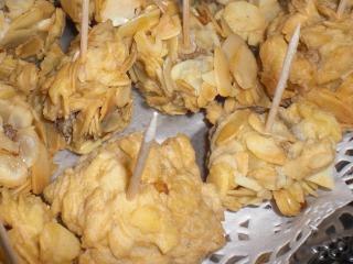 mandelkrüstchen hackbällchen in mandelkrust fingerfood