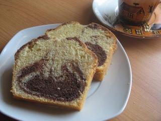 marmorkuchen mit sauerrahm