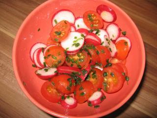radieschen tomaten salat