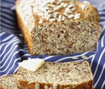 saftiges low carb brot mit quark logi