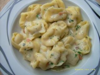 tortellini in käsesoße