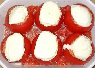 überbackene mozzarella tomaten