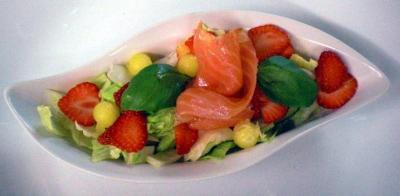 vorspeisensalat mit ananasmelone räucherlachs und graved lachs