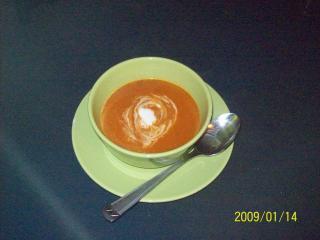 Rote Linsen-Kokos-Suppe von Ergobiene