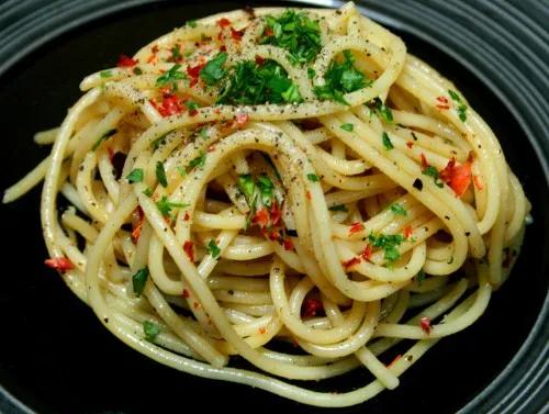Spaghetti Aglio, Olio e Peperoncino | Le Ricette Di Cinzia