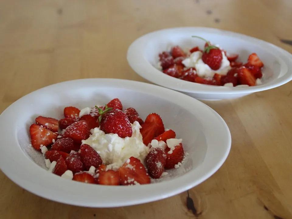 Erdbeer-Sahne-Dessert von heike2011| Chefkoch