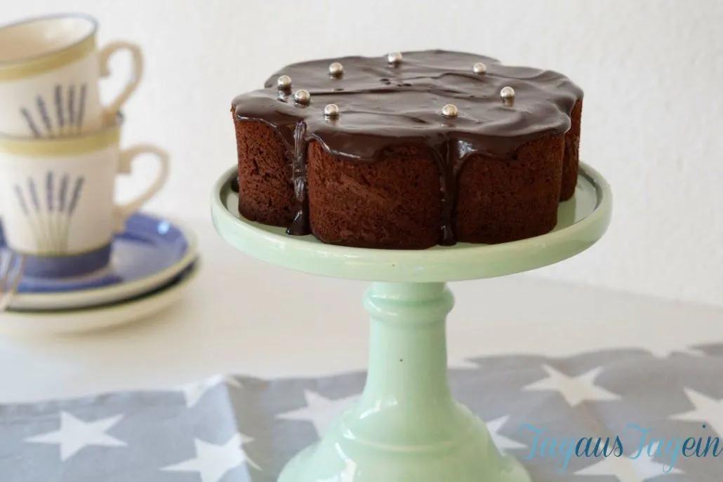Saftiger Schokoladenkuchen Thermomix Rezept 2019 | Schokoladen kuchen ...