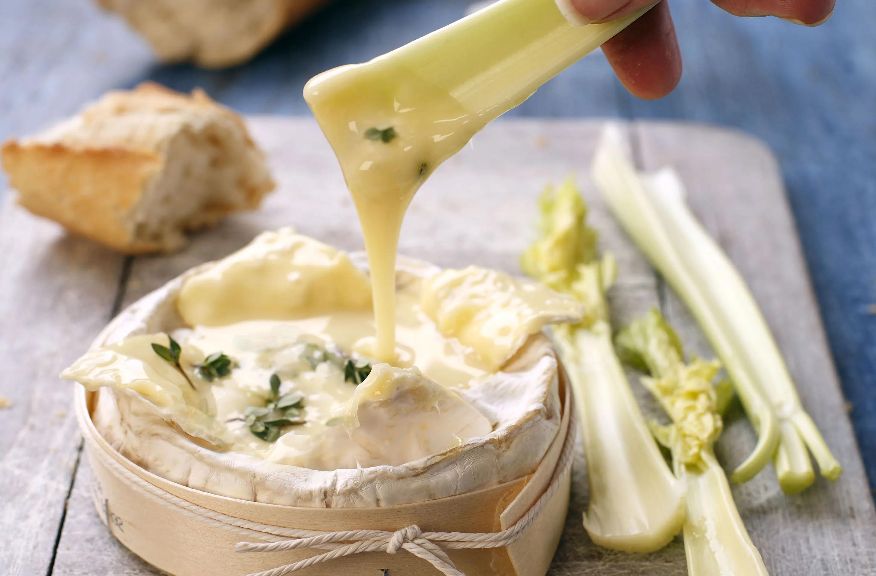 Baked Camembert | French Recipes | GoodtoKnow