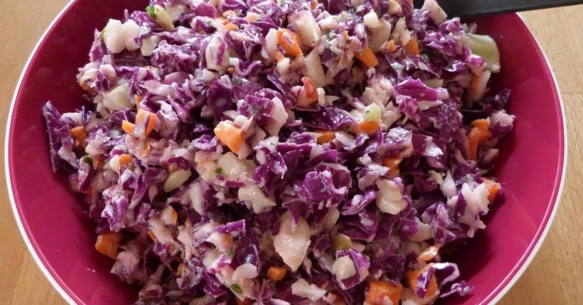 Kohlrabi-Rotkohlsalat mit Apfel und Möhren | Rezept | Rotkohlsalat ...