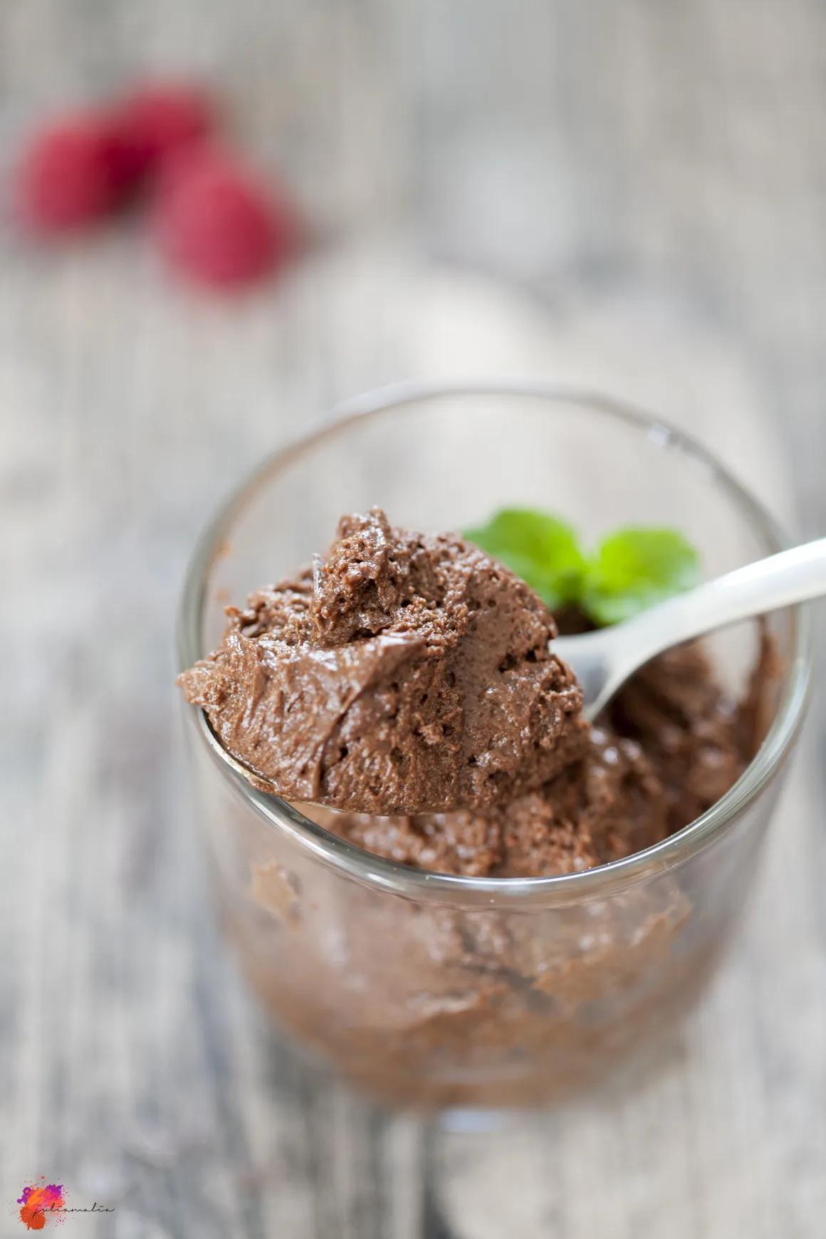 Mousse au Chocolat Rezept - luftig, cremig, locker! - juliamalia