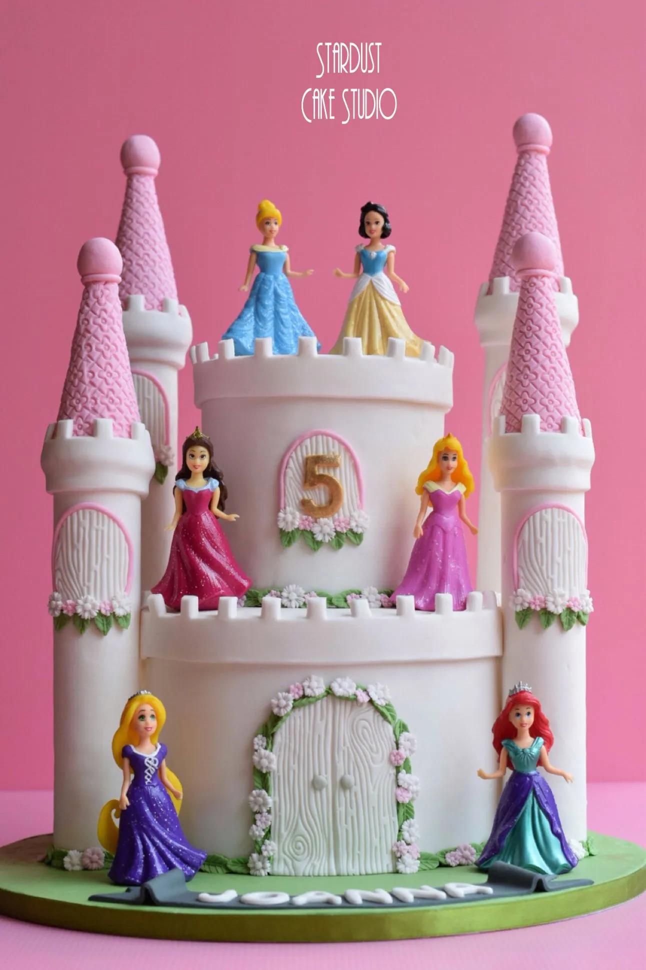Disney Princesses Castle Cake | Disney princess birthday cakes ...