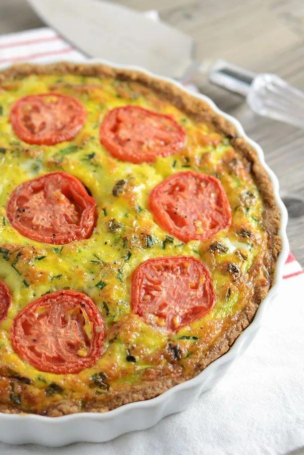 Zucchini and Chive Quiche Fresh Out of the Oven Low Cal Recipes, Summer ...
