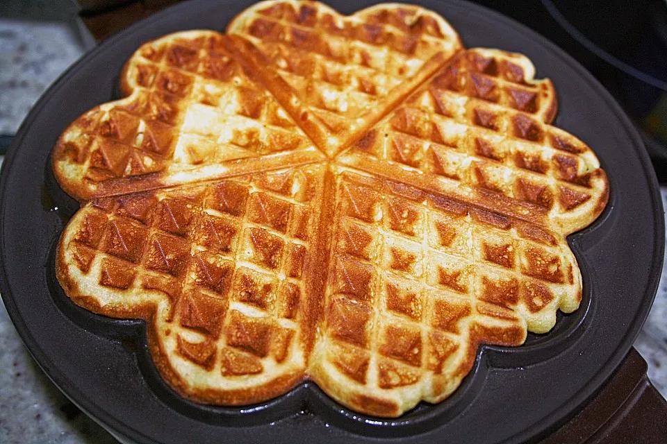 Einfache Waffeln von anjola | Chefkoch.de