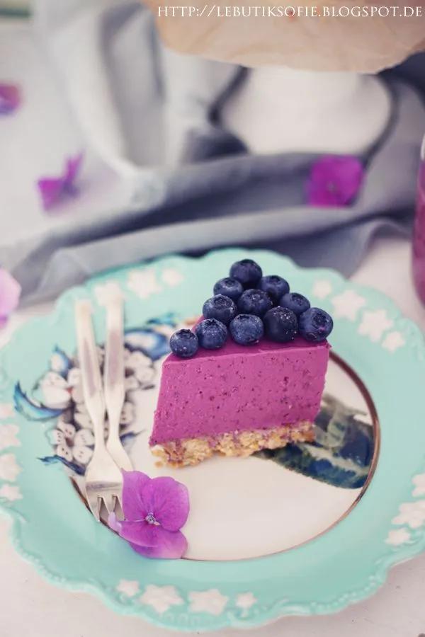Blaubeer Lavendel Quark Torte in Radiant Orchid | Leckereien, Lecker ...