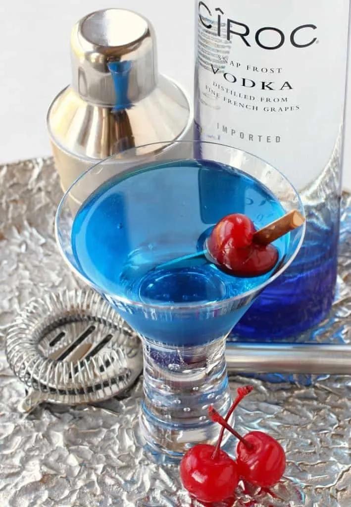 Blue Heaven Martini | A Blue Curaçao Vodka Martini Recipe