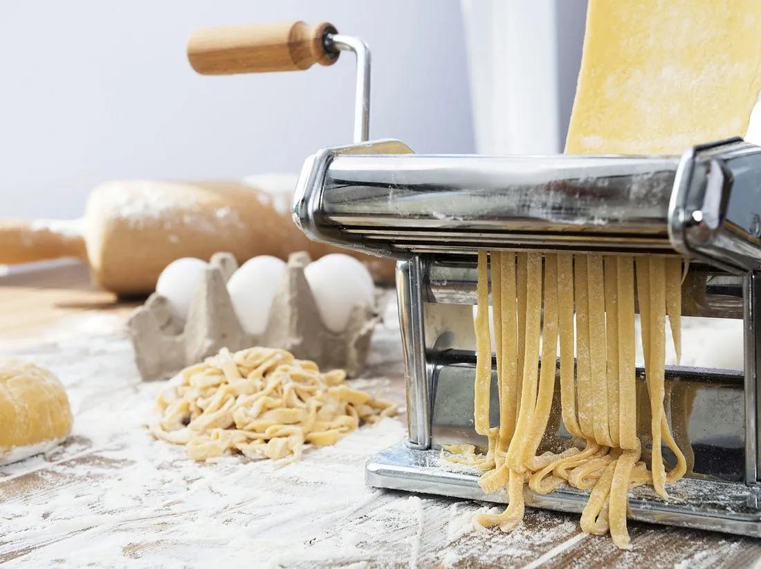 Nudelteig selber machen: 5 Rezepte für leckere, frische Pasta ...