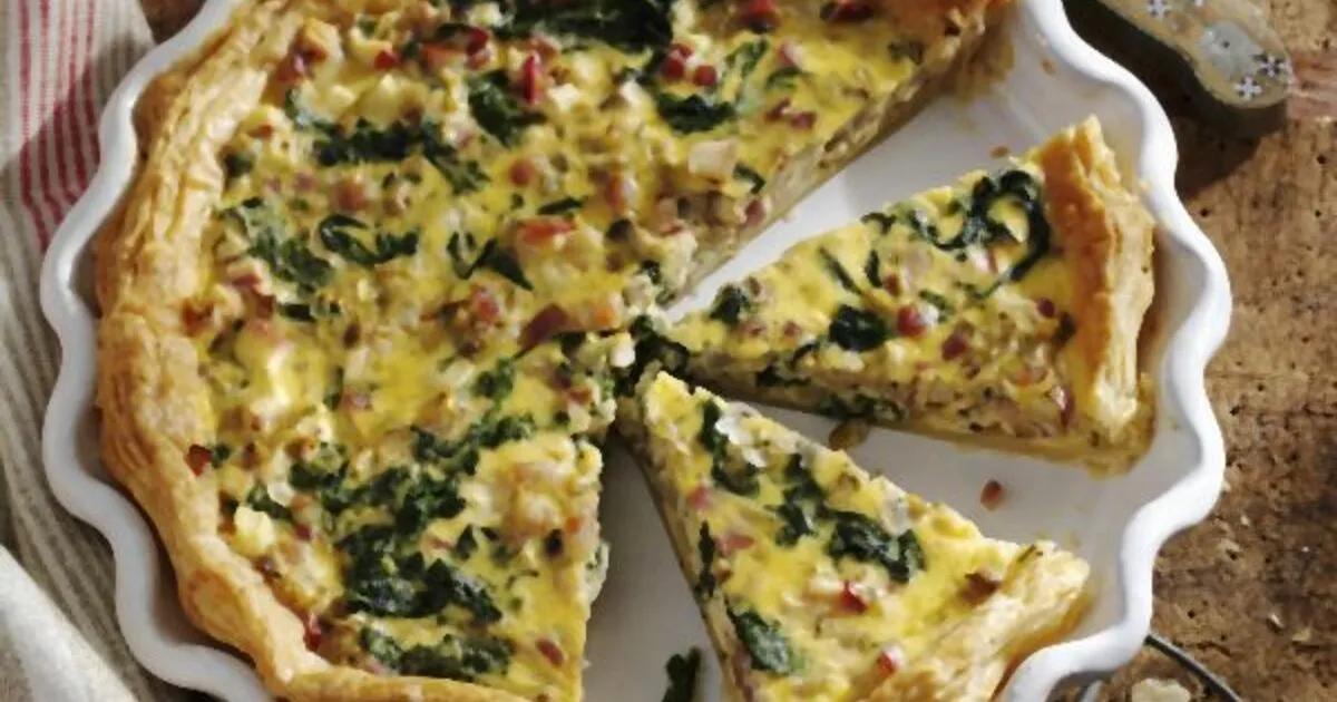 Quiche Lorraine mit Spinat - einfach &amp; lecker | DasKochrezept.de