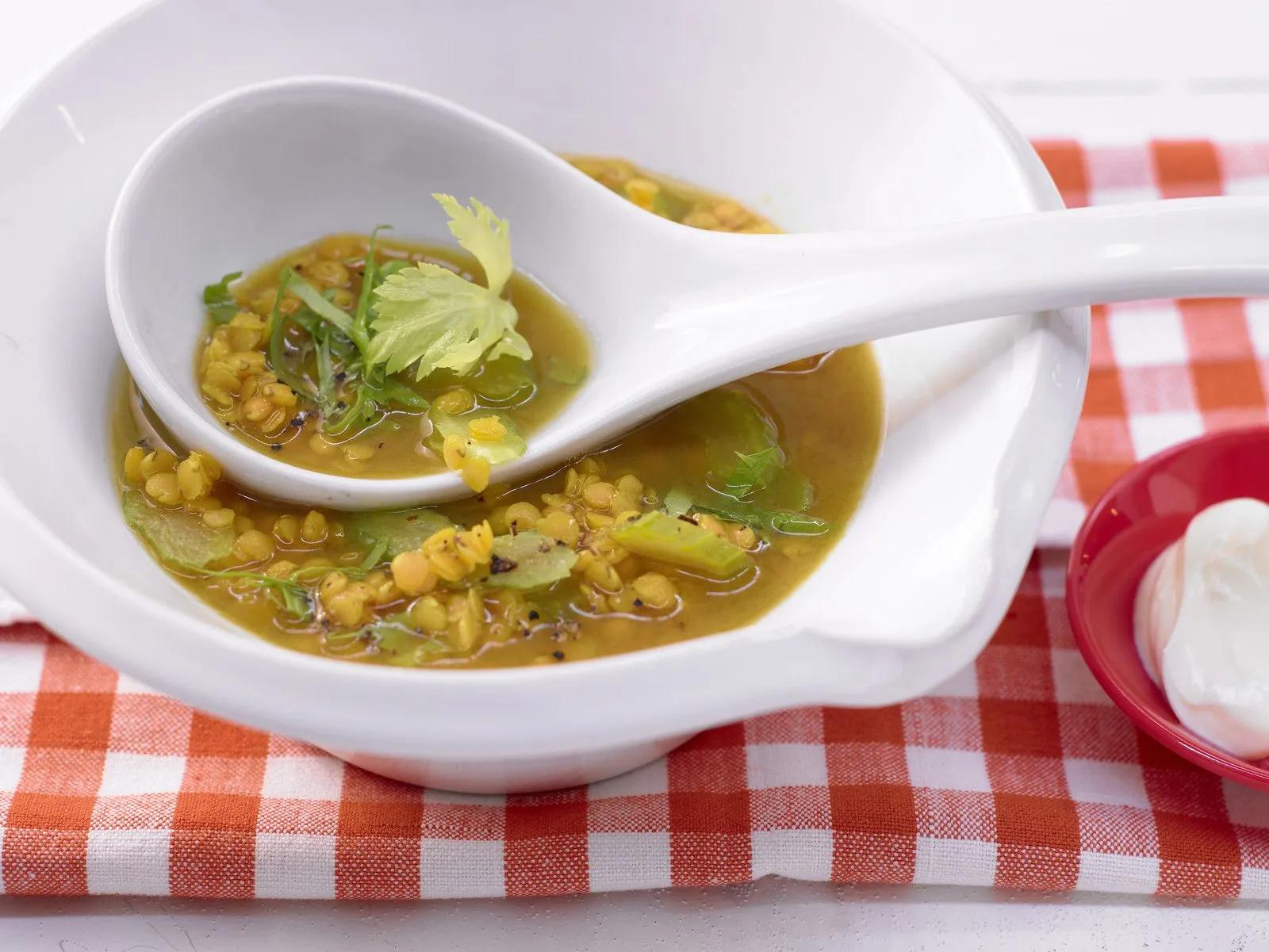 Curry-Linsensuppe Rezept | EAT SMARTER