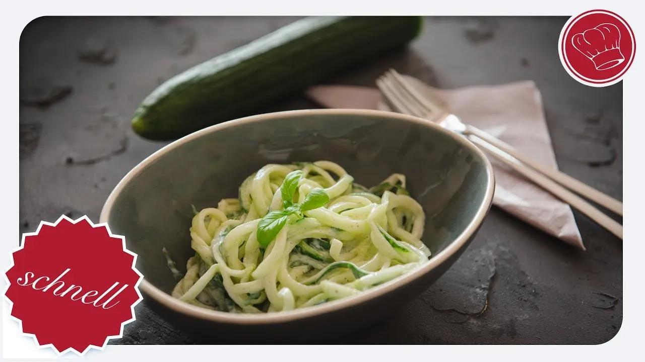 Gesunder Gurken-Spaghettisalat - Blitzsalat, low carb | elegant-kochen ...