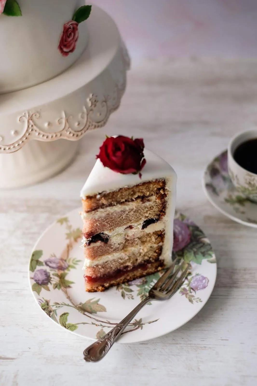 Amarena-Kirsch Torte zum Muttertag | Marion&amp;#39;s Kaffeeklatsch | Kuchen ...
