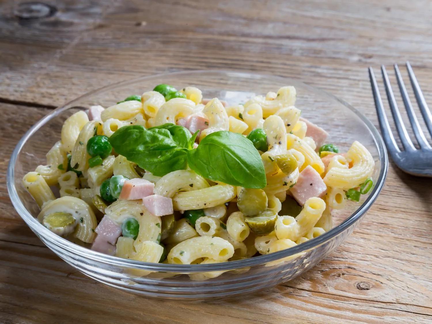 Nudelsalat zum Grillen - Rezept mit Bild - kochbar.de