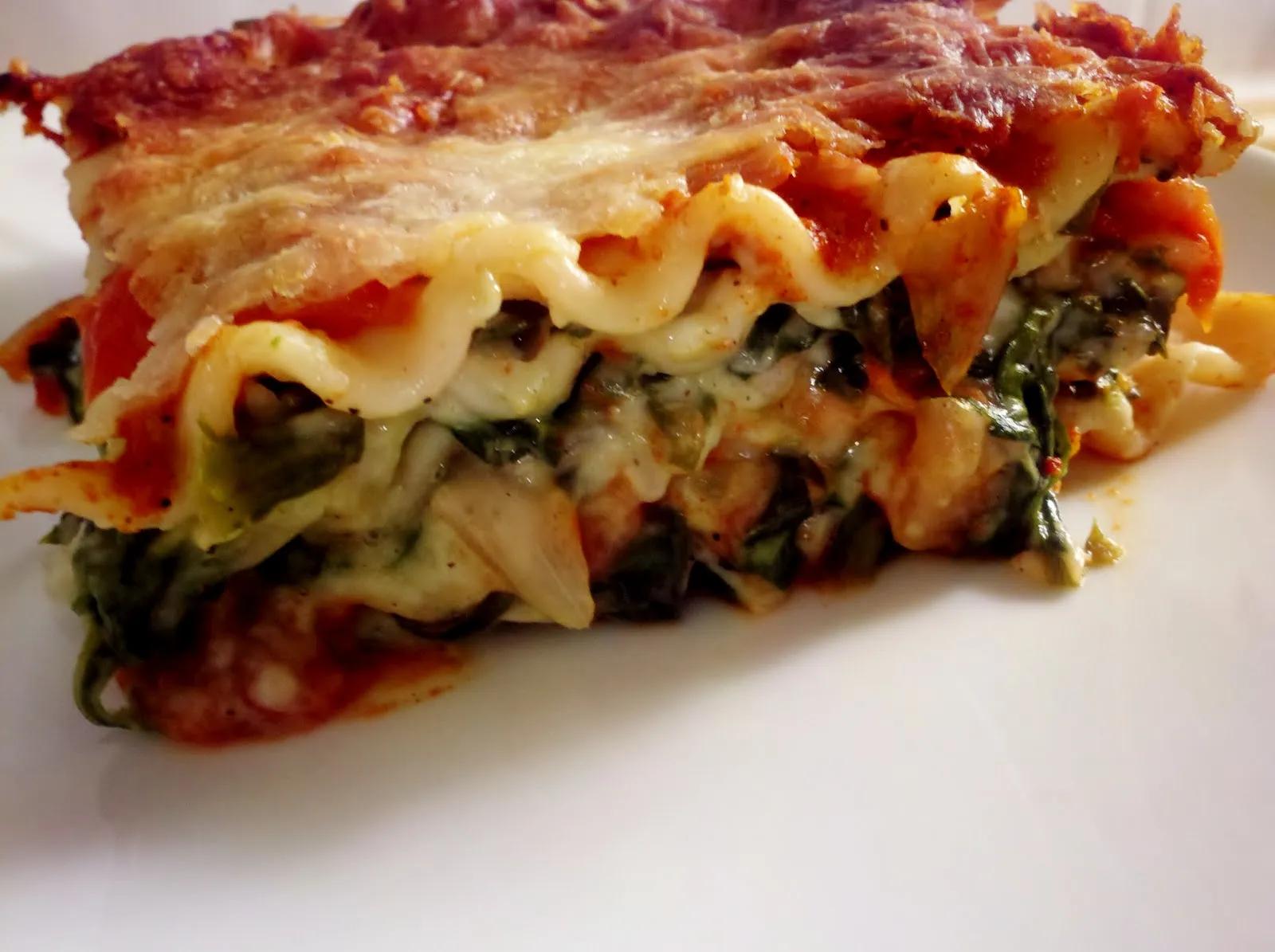 Healthy, One Recipe At a Time...: Spinach Lasagna