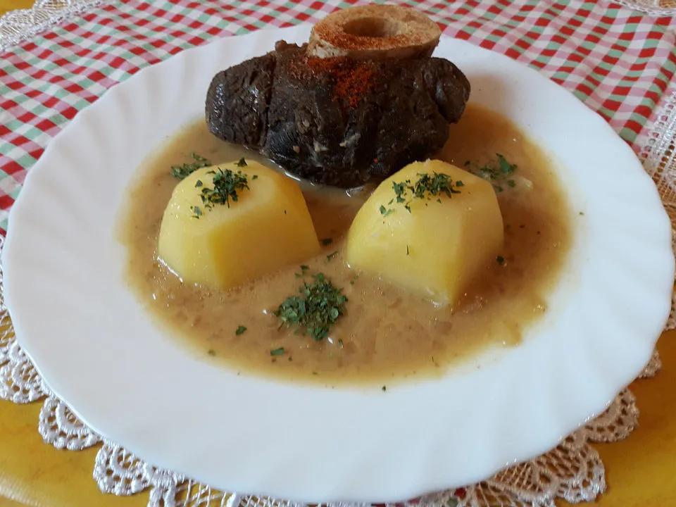 Rindfleisch mit Zwiebelsauce von eisbobby| Chefkoch