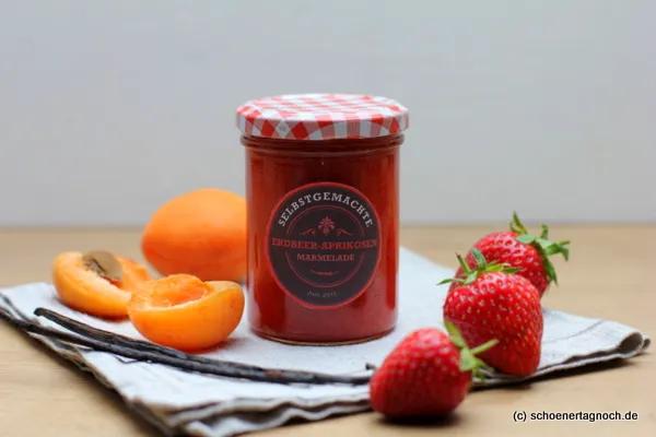 Selbstgemachte Erdbeer-Aprikosen-Marmelade mit Vanille - Schöner Tag ...