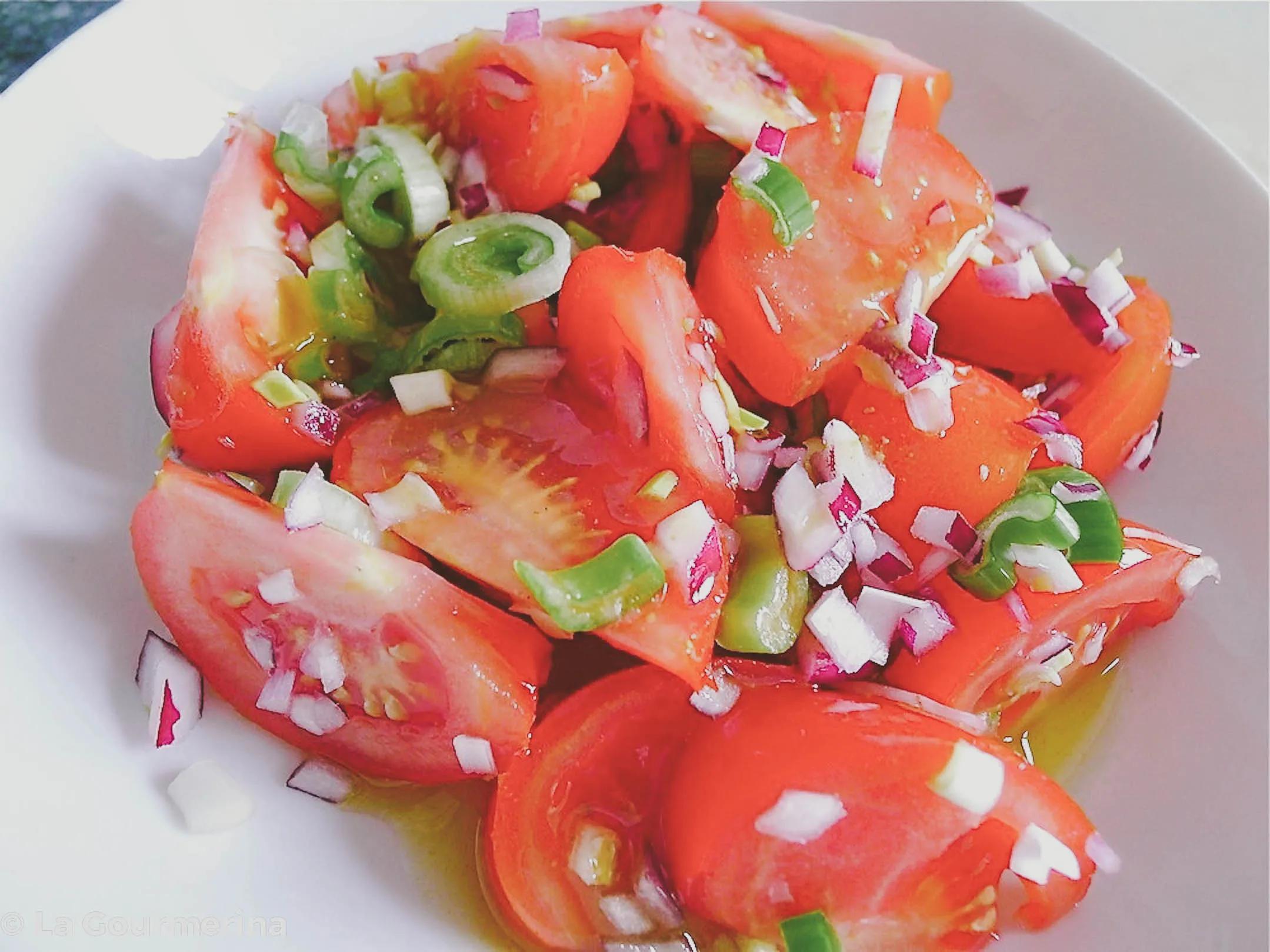 Tomatensalat mit Chilis - La Gourmerina : La Gourmerina