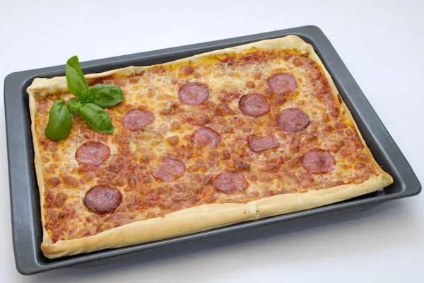Rezepte für Kinder - 40+ Rezepte aus aller Welt: Pizza aus Italien
