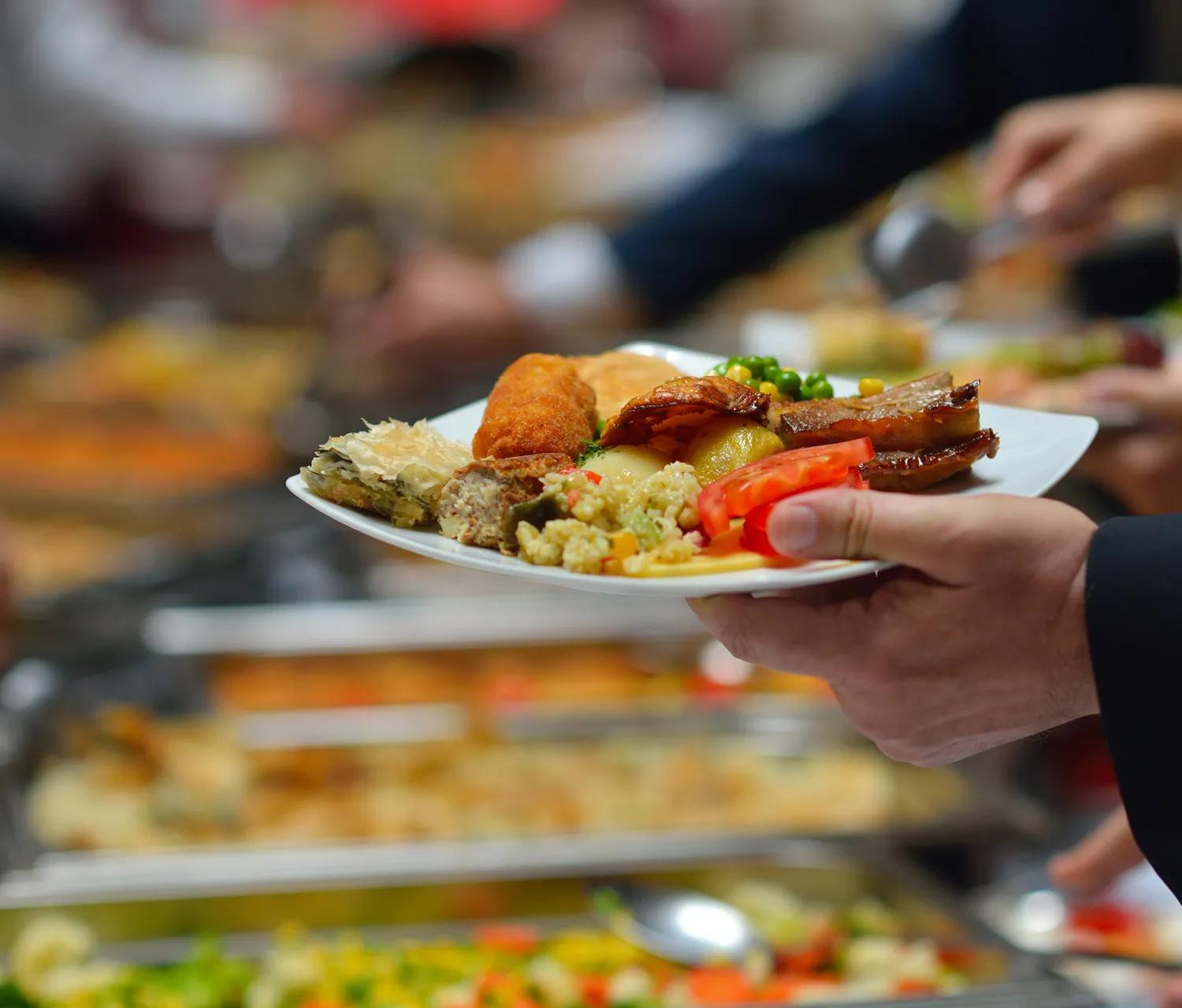 Buffet DEFTIGES für 4 Personen