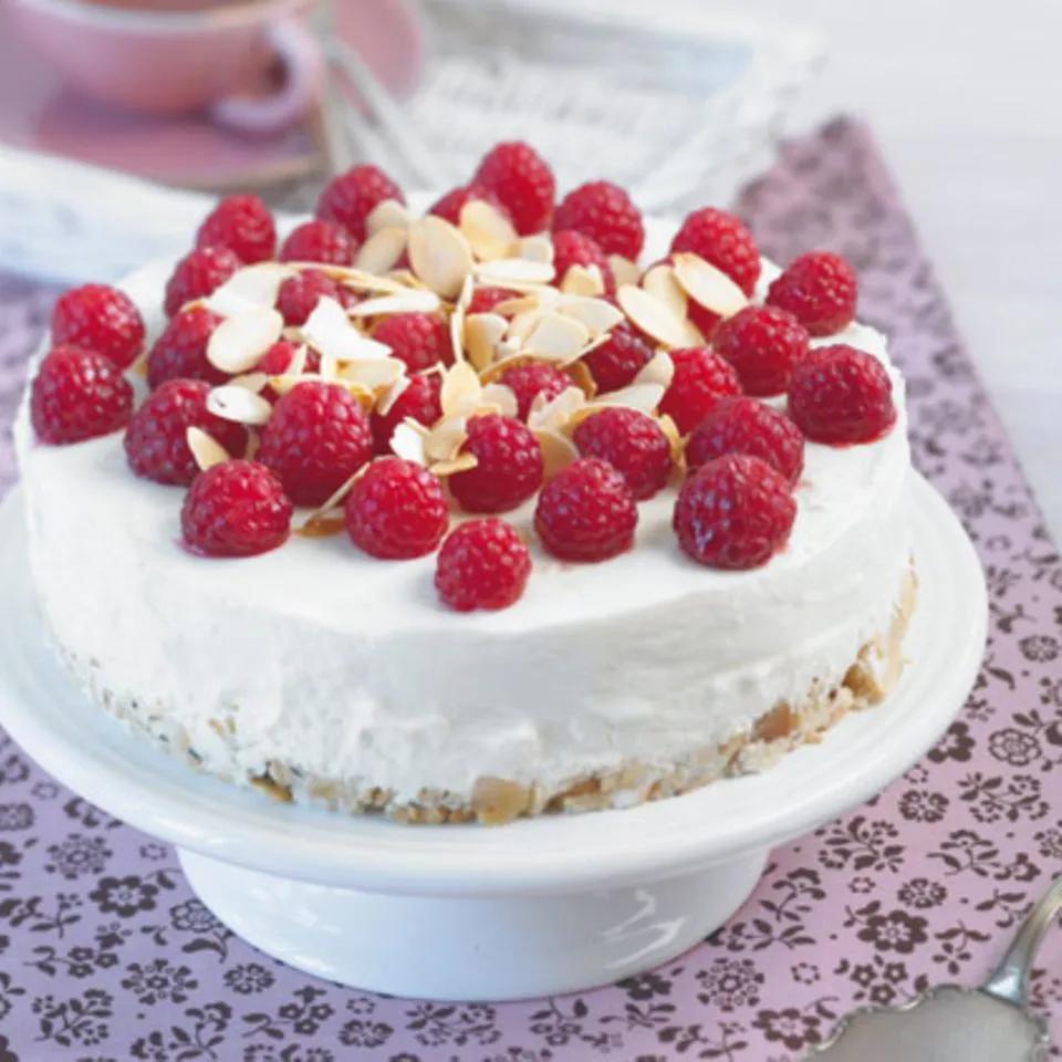 Joghurt-Himbeer-Torte Rezept - [ESSEN UND TRINKEN]