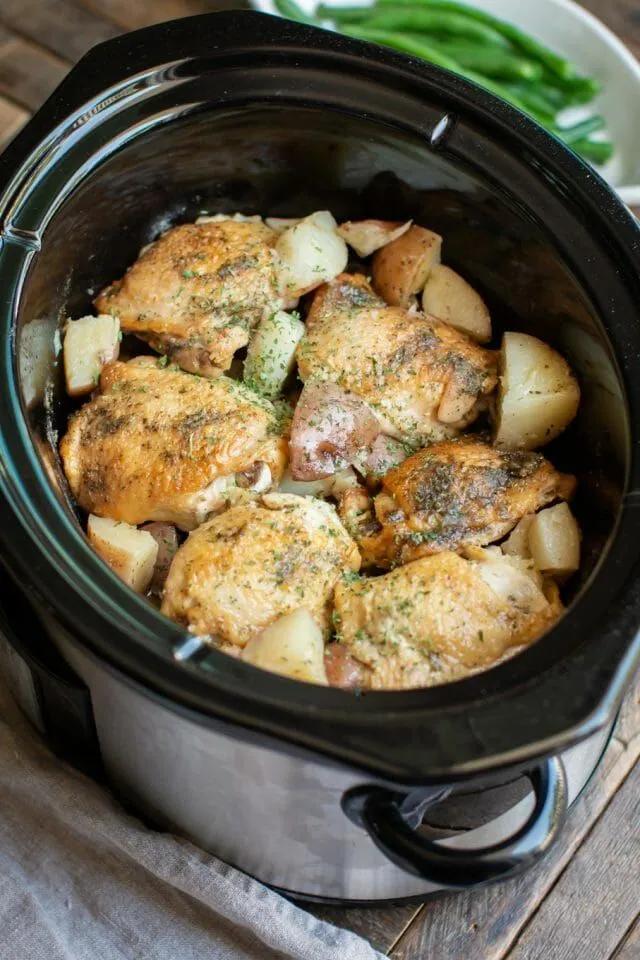 Slow Cooker Ranch Chicken and Red Potatoes | Recipe | Red potato ...