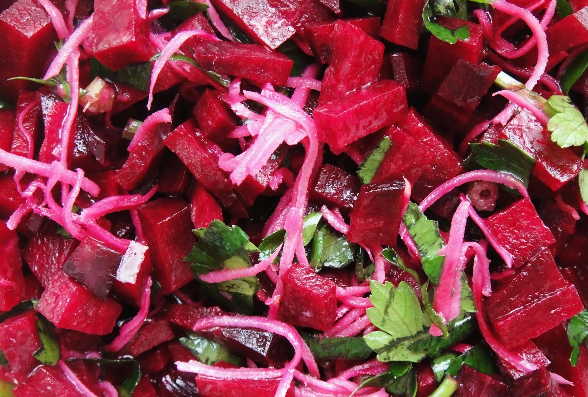 Sommerrezept Rote Rüben-Salat - Favoriten