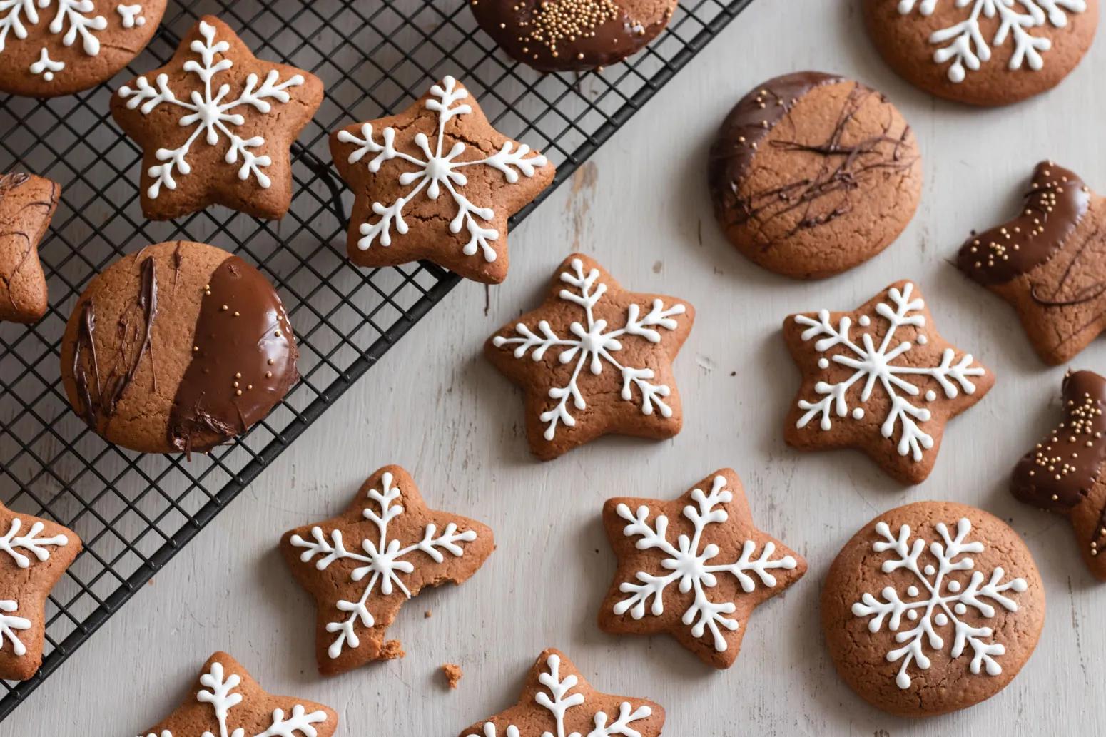Lebkuchen: German Gingerbread Cookies — Michelle Bessudo