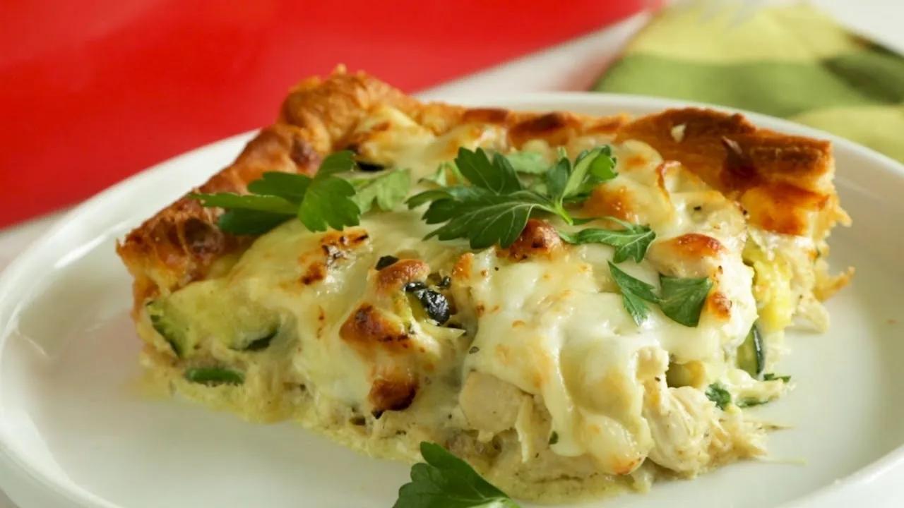Blätterteig-Quiche mit Zucchini und Hähnchenbrust - YouTube
