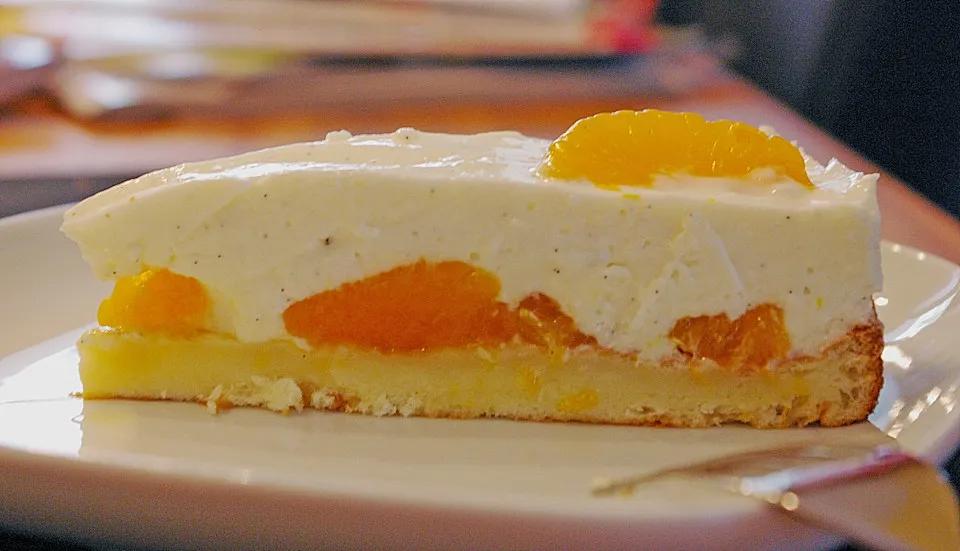 Quark - Joghurt - Sahne - Torte mit Mandarinen von menoja | Chefkoch