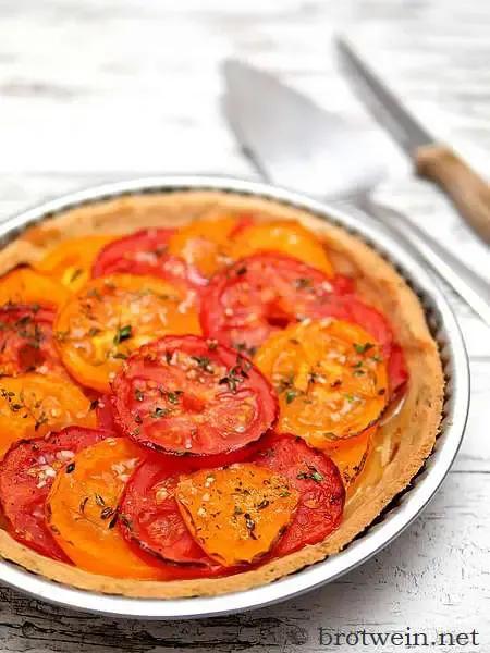 Tomatentarte mit Mürbeteig - französische Tarte aux Tomates - Brotwein