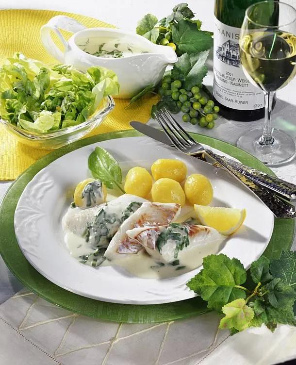 Unser beliebtes Rezept für Zander in Sauerampfer-Riesling-Soße und mehr ...