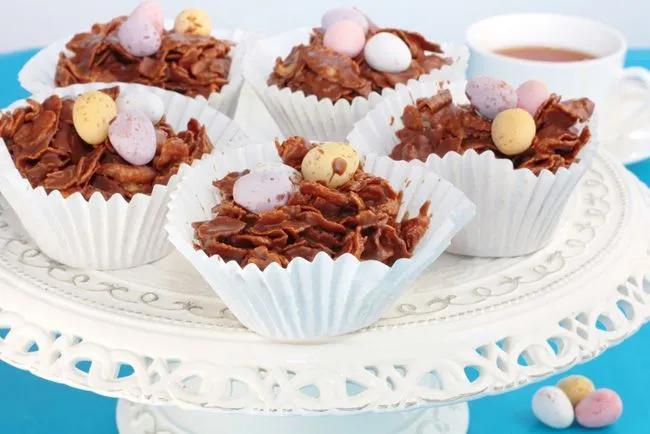 Chocolate crispies | Recipe | Easter recipes, Chocolate crispies, Corn ...