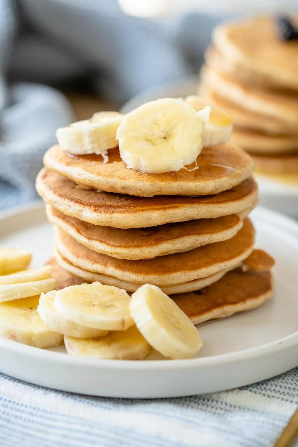 Bananen Pancakes - schnell &amp; einfach für die ganze Familie - Einfach Malene