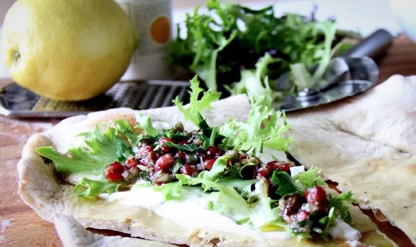Granatapfel-Salsa mit Ziegenkäsecreme – Mei liabste Speis