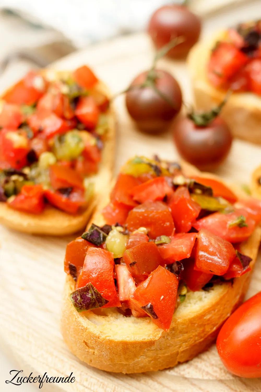 Bruschetta mit frischen Tomaten | LieberBacken