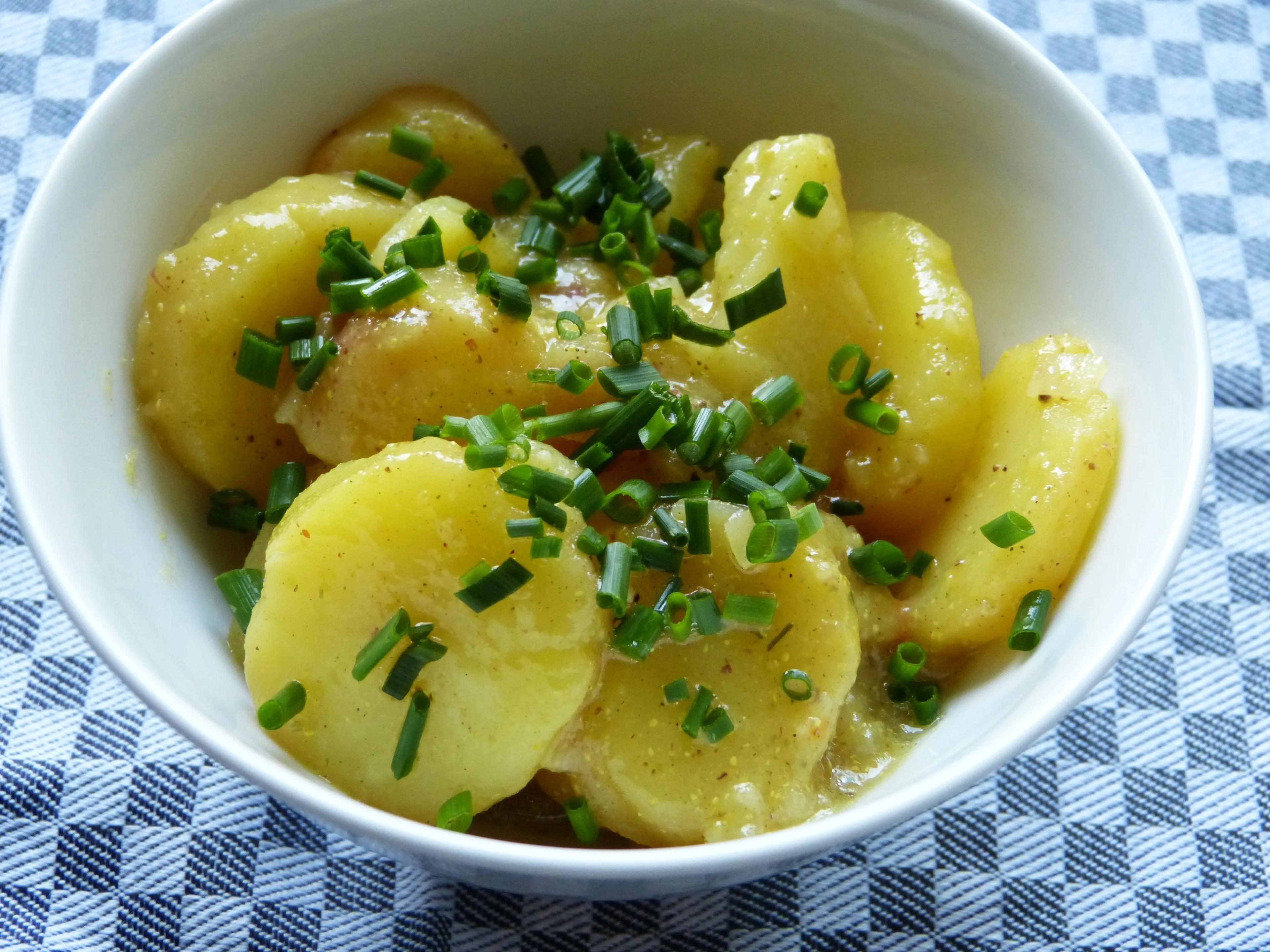 bayerischer kartoffelsalat | Food, Cooking, Comfort food