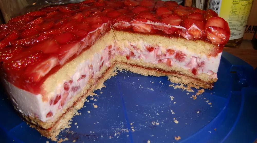 Erdbeer Quark Kuchen Ohne Gelatine / No Bake Erdbeertorte Mit Quark ...