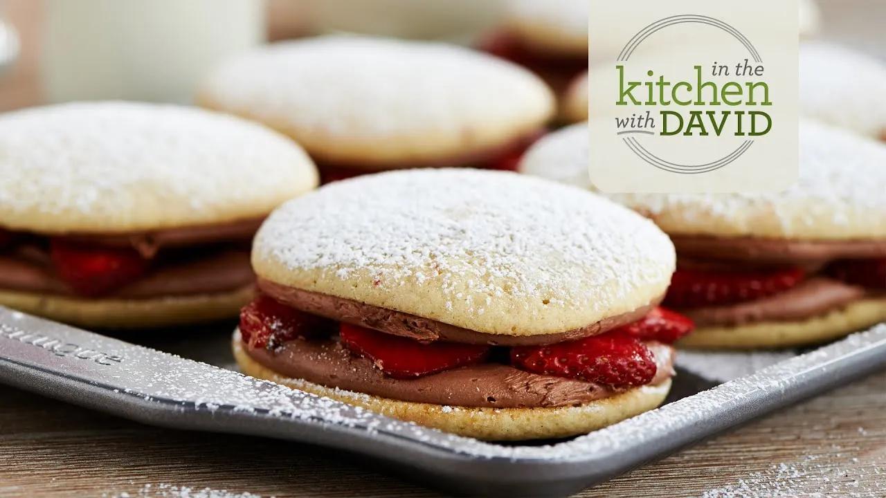 How to Make Strawberry-Nutella Whoopie Pies - YouTube