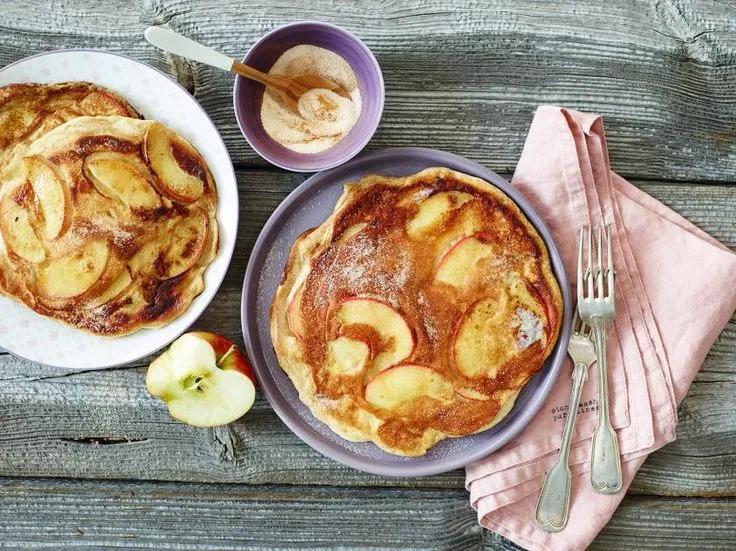 Die fluffigsten Apfelpfannkuchen nach Omas Rezept | Rezept ...