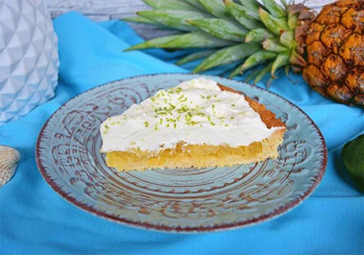 Ananas-Kuchen mit Limettensahne (Gastbeitrag) - Küchenmomente